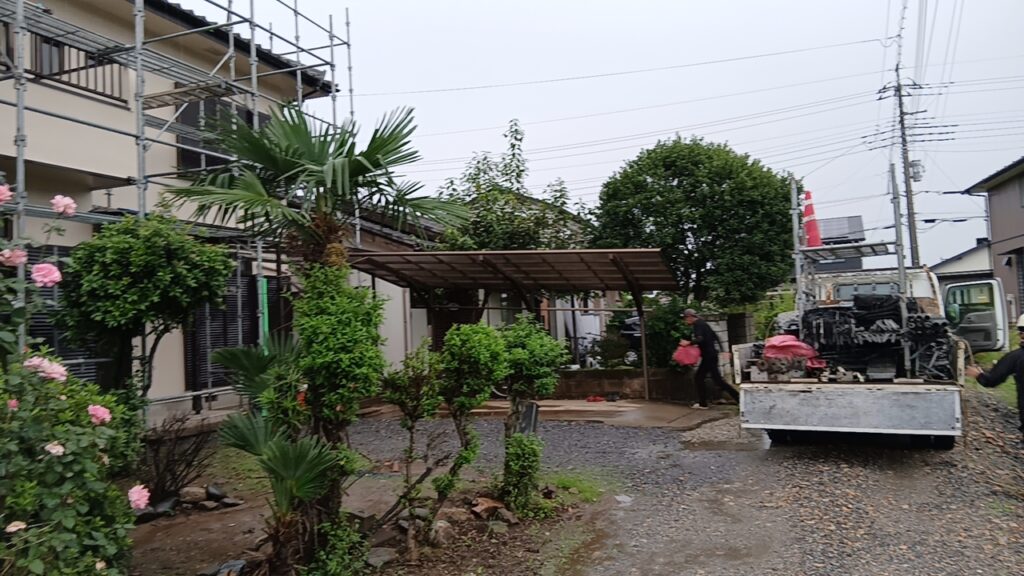 久喜市 足場撤収☂
